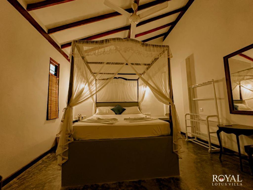 Royal Lotus Villa - Full Villa Rate Unawatuna Exteriör bild